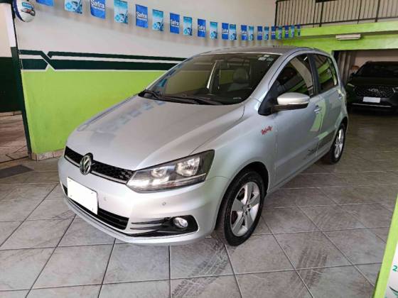 VOLKSWAGEN FOX 1.6 MI ROCK IN RIO 8V FLEX 4P MANUAL VOLKSWAGEN FOX 1.6 MI ROCK IN RIO 8V FLEX 4P MANUAL